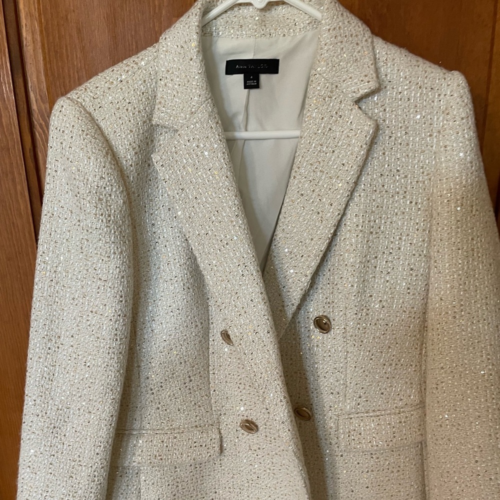 Ann Taylor Ivory and Metallic Gold Blazer.NWOT